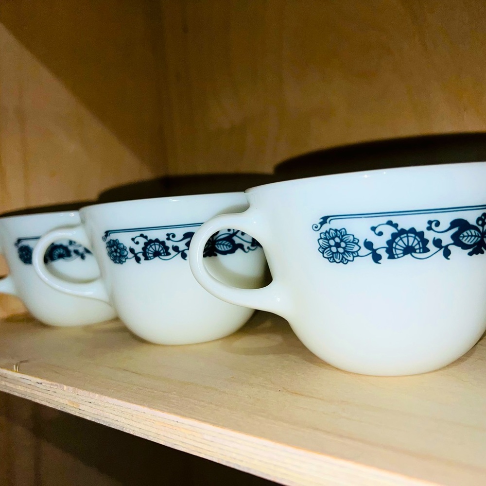Vintage Pyrex Tea Cups
